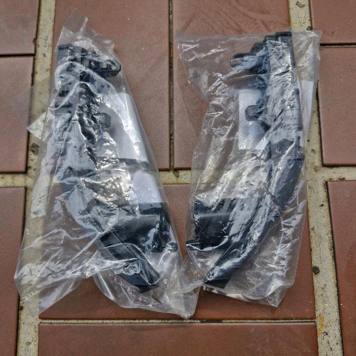 Braket Bemper Depan Asli Mitsubishi New Pajero Sport 2022 2023 2024 Berkualitas