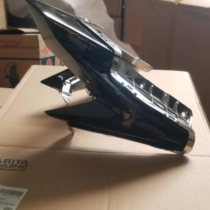 Lampu Belakang Assy Vario 125 2013-2015 Riben Satu Set Reflektor