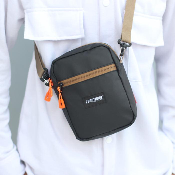 EKSLUSIF Sling Bag Mini Waterproof Pria - Volta Zerothree Original