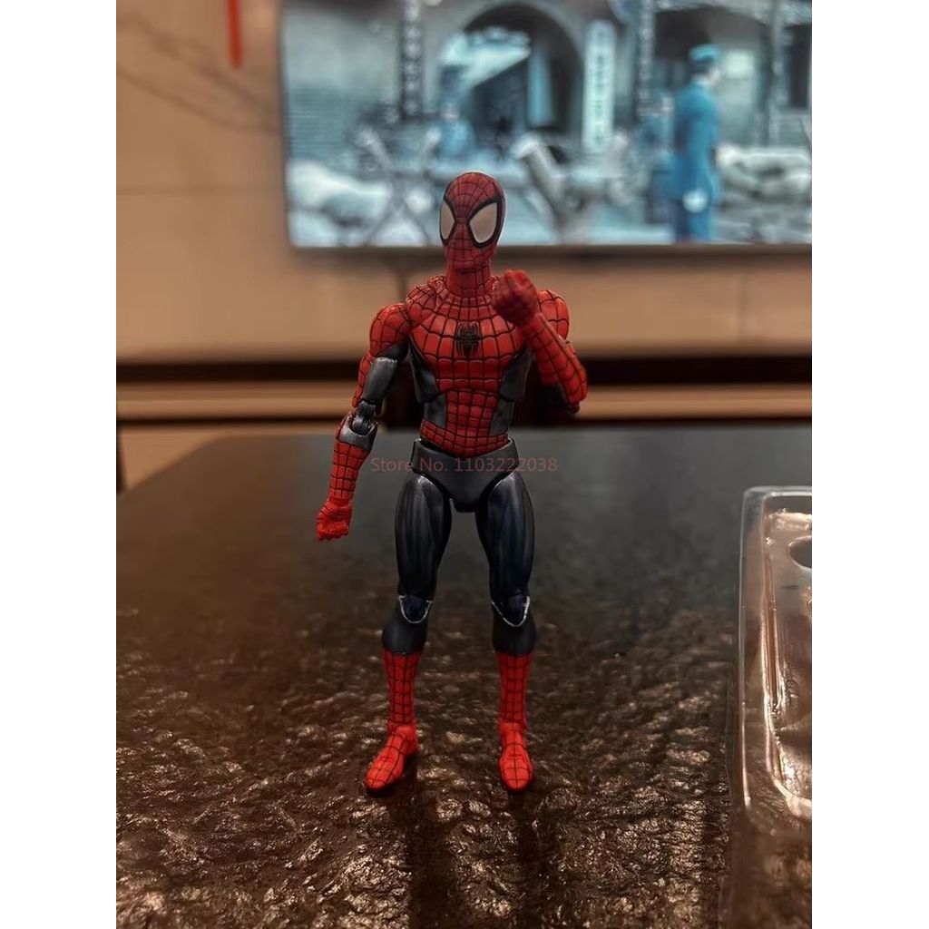 CT Toys SpiderMan Mafex 075 Action Figure The Amazing SpiderMan Comic Ver 6 Inch Collectible