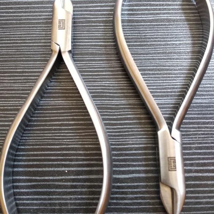 Tang 3 Jari Tang Ortho Klamer Merc Amma Dental Instrument Stainless Steel / Tang Ortho Universal