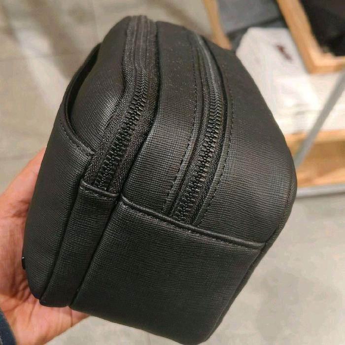 Pouch Bag Pull And Bear Clutch Pria Original Hitam Tbk
