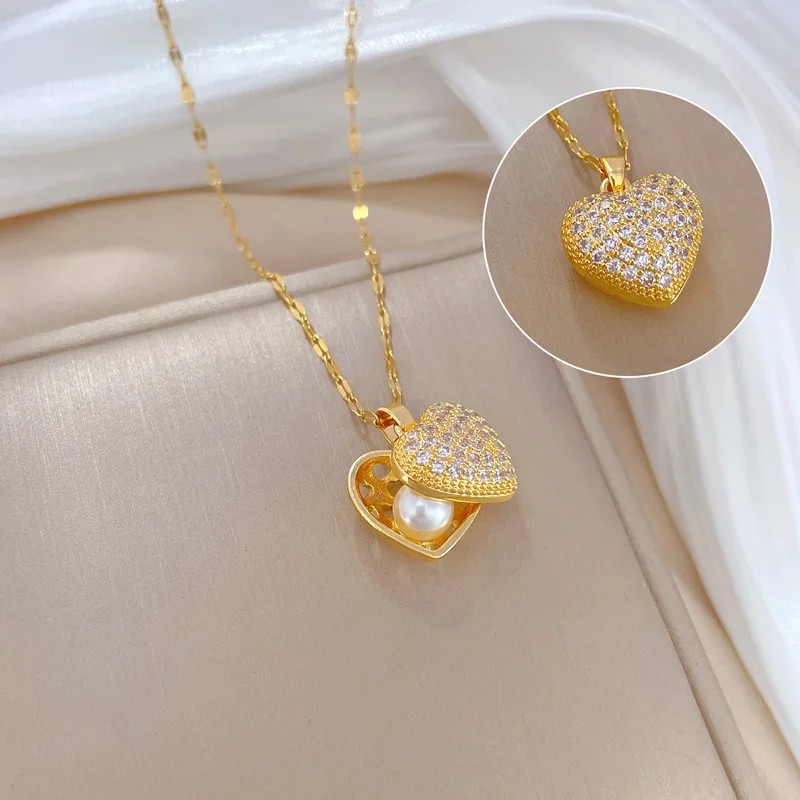 Fashionable and Luxurious Peach Heart Pearl Oyster Necklace, Personalized and Versatile Stainless