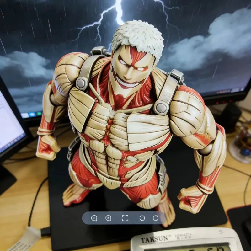 Kaiyodo Attack on Titan Armored Titan Revoltech Action Figure Movable Joint Anime Model Toy