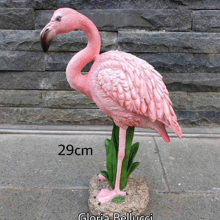 patung burung flamingo pajangan rumah dekorasi taman kolam kebun