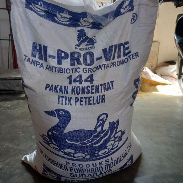 Pakan Konsentrat Itik Bebek CP 144 Charoen Pokphand Kemasan 1 kg