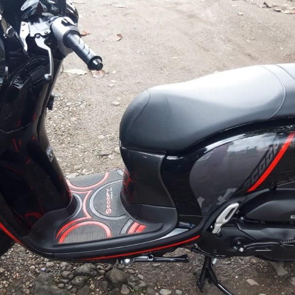 Karpet Motor Scoopy - Alas Pijakan Kaki - Karpet Scoopy - Aksesoris Motor Scoopy