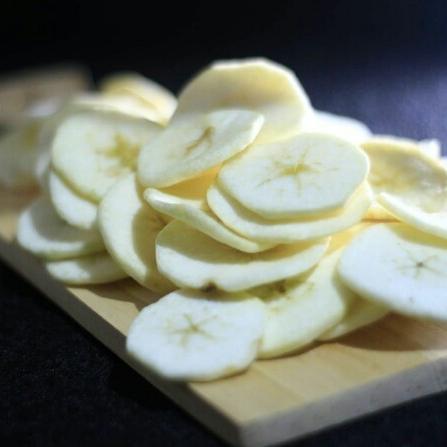 keripik buah apel 500 gram oleh oleh khas malang grosir termurah Kripik Camilan Crispy Snack Kering