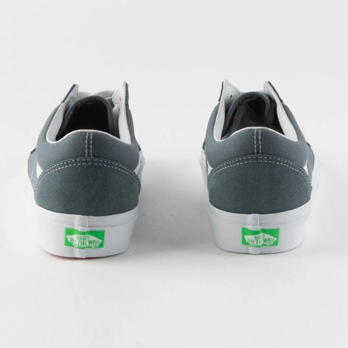 Sepatu Vans Off The Wall Old Skool Glow Outsole Stormy
