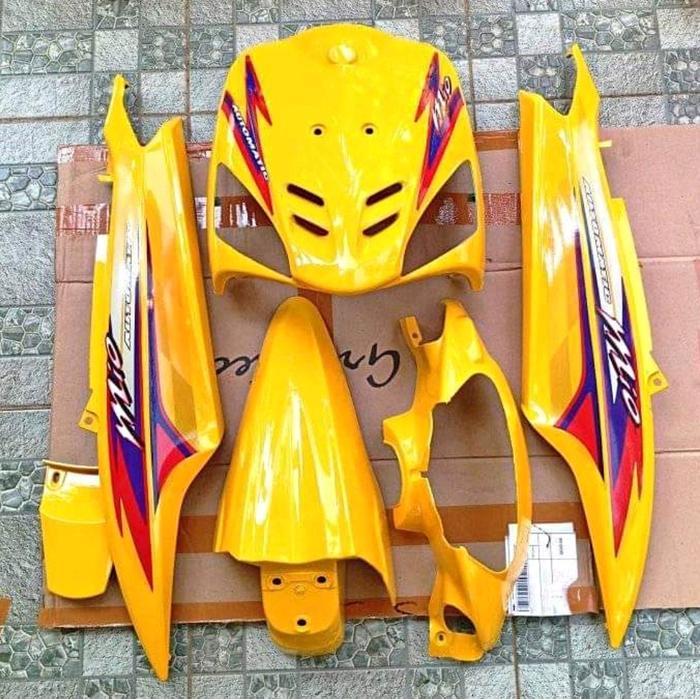 bodi halus mio sporty warna kuning+stiker