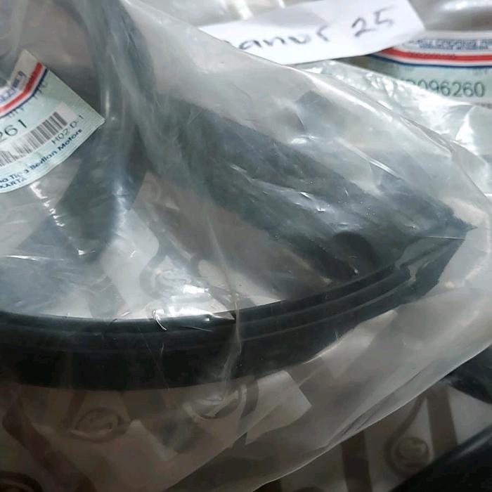 Karet Kaca Angin Segitiga Kiri Kanan Ps Umplung Original Ktb
