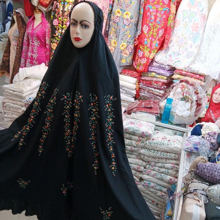 mukena sulaman timbul motif bunga keliling Katun premium Mukenah Dewasa - hitam