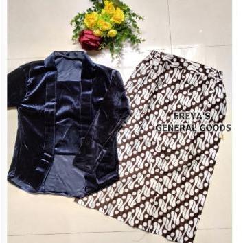 DISKON [FREYA] Set Kebaya Anak Kutu Baru Warna Polos Bahan Bludru Berkualitas READY STOCK