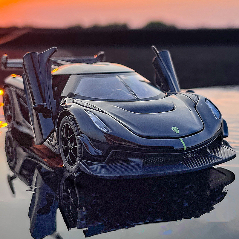 1:32 Koenigsegg Jesko Attack Alloy Sports Car Model Diecast Metal