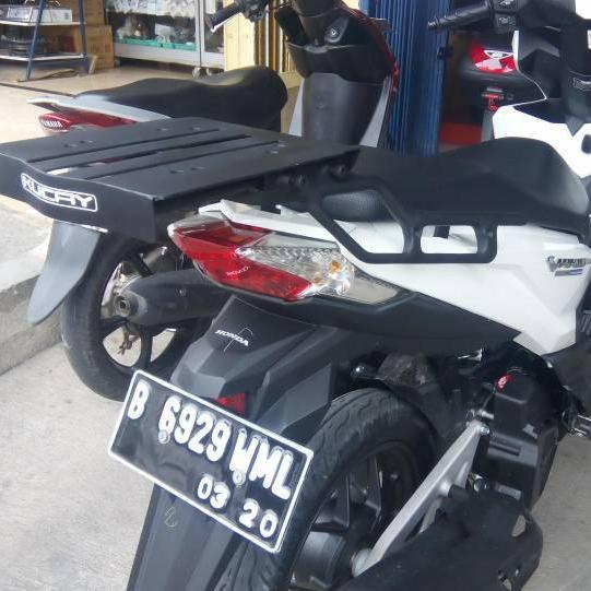 Breket Box Motor Kucay honda vario 150 / new vario 125 led