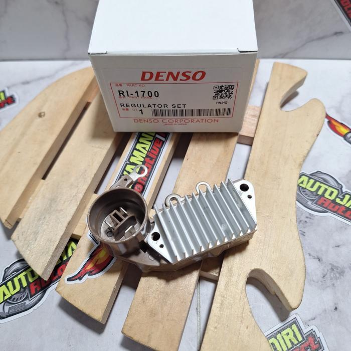 Ic regulator ic alternator ic dinamo ampere Futura Denso