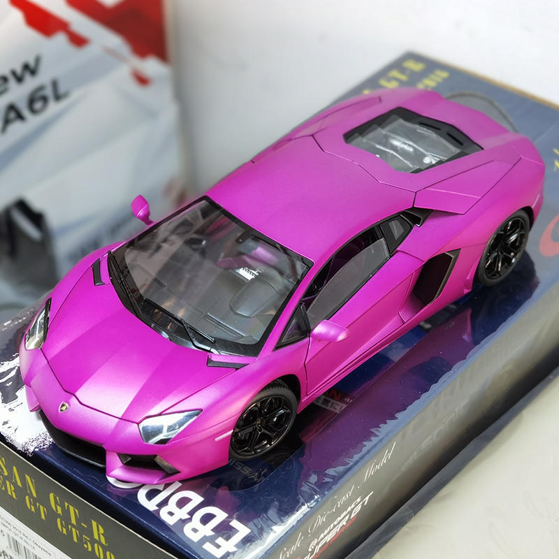 WELLY 1:24 Lamborghini Aventador LP700-4 Alloy Car Model Diecasts