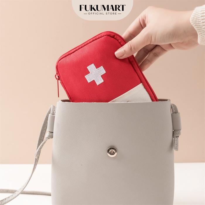 New Tas P3K Mini Tempat Obat Travel Kotak Obat First Aid Travel Medicine Bag Pouch Obat Mini Korea