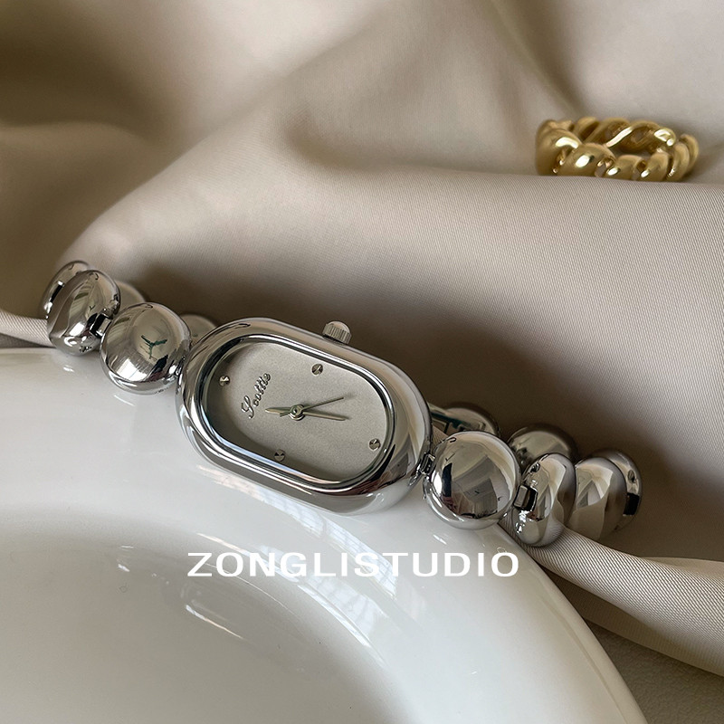 Retro Ladies Watch Simple Temperament Oval Quartz Watch Coffee Bean Bracelet Waterproof Fashion