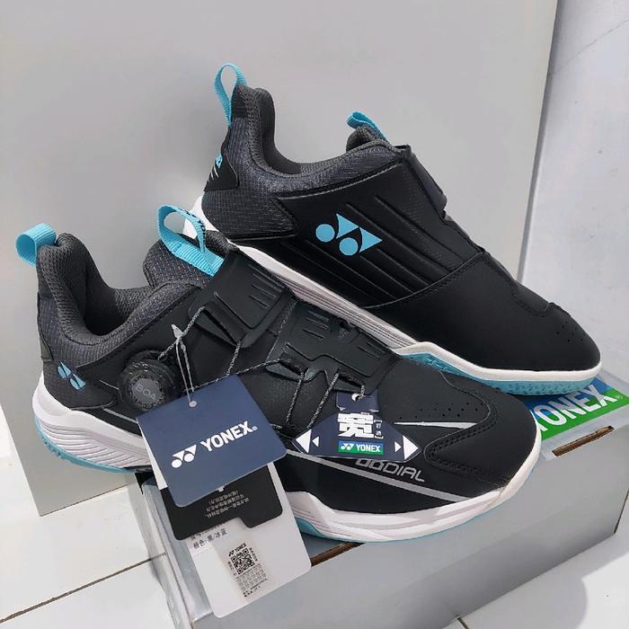 DISKON YONEX - Sepatu Badminton Power Cushion 88 DIAL BOA - Hitam