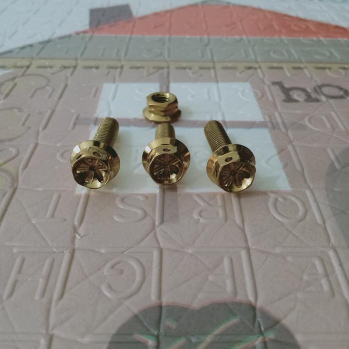 baut PROBOLT warna GOLD untuk BREKET KNALPOT RACING vespa modern