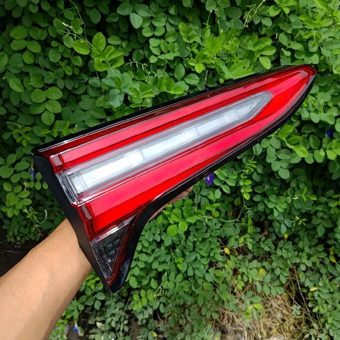 stoplamp lampu bagasi Fortuner GR Sport original