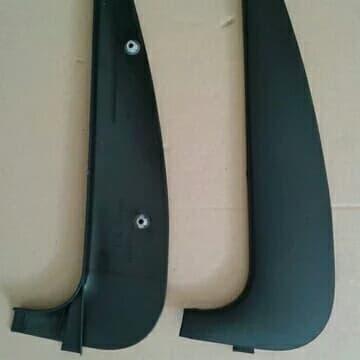 Ready Lis Kaca Pintu Depan Canter Turbo Kode 267