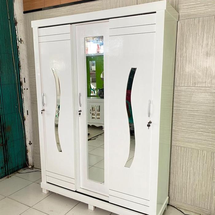lemari sliding pintu 3 body putih motif s furniture