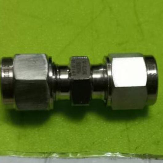 UNION CONNECTOR STAINLESS 316 1/4OD/UNION CONNECTOR SS316 V-LOK 1/4OD READY