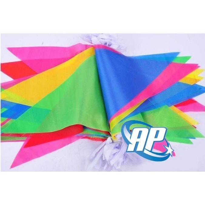 Bendera kain Segitiga/ Bendera Segitiga / Bendera Segitiga Warna-Warni *