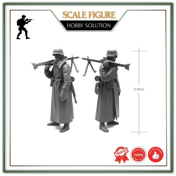 1/35 Resin Figure German Soldier In WW2 Y-A13
