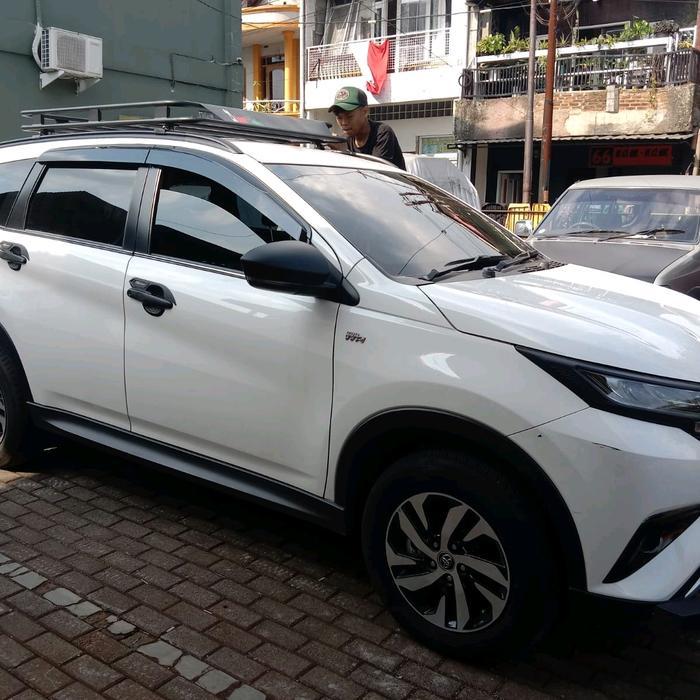 Roofrack rak atap mobil / Bagasi atap mobil custom Car Bracket