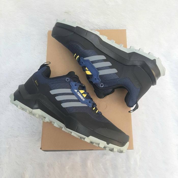 SEPATU TERREX AX4 BLACK BLUE