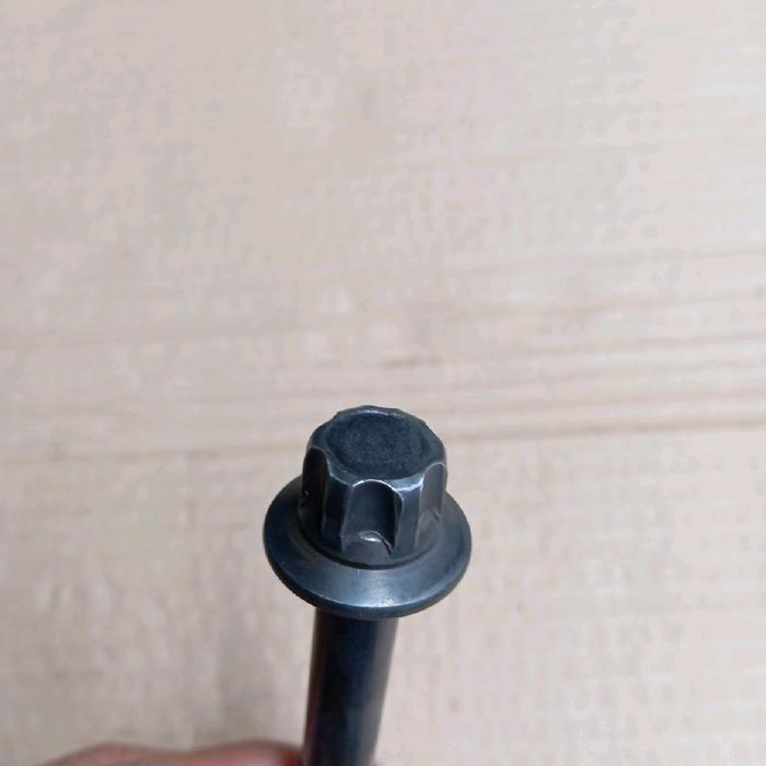 READY STOCK Baut baud cylinder head silinder kop deksel mobil Nissan Xtrail x-trail t30 Serena C24