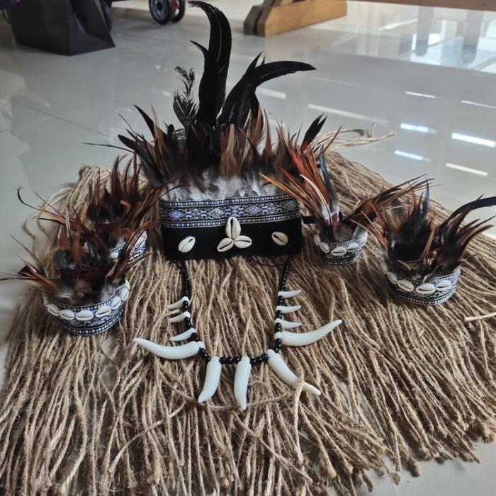Satu Set Kostum Adat pedalaman Papua Tari dan Karnaval Mahkota ikat kepala bulu Set rok ABT