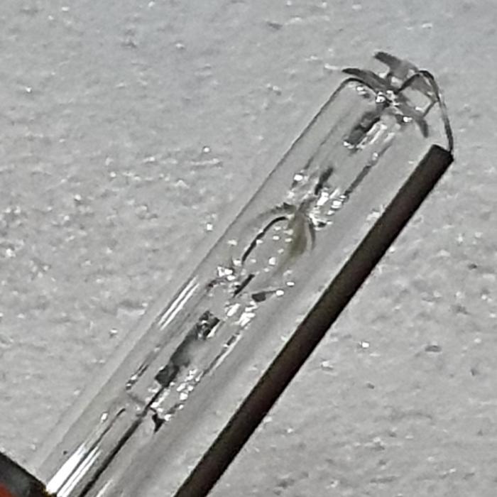 "New" Lampu HID H11 XENON
