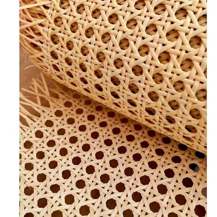 Rotan - Anyaman Rotan Alami Lembaran/Rotan Kulit Alami Tbk