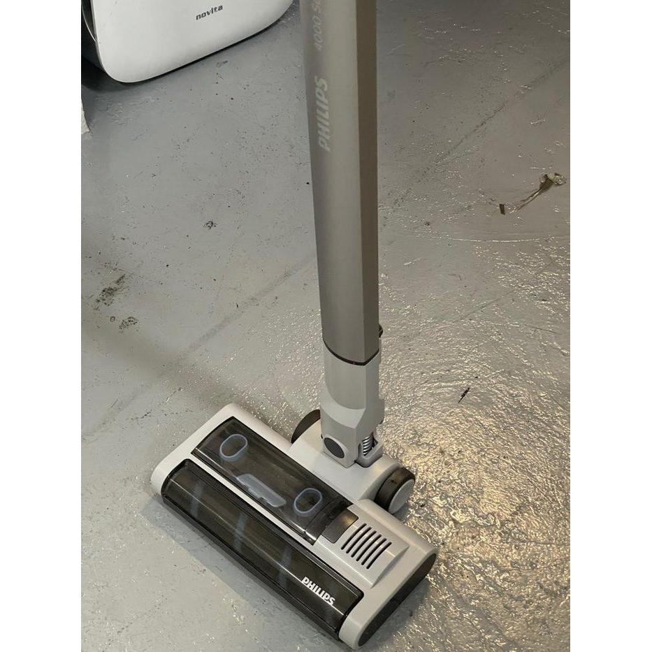 PHILIPS Cordless VC 4000 BRUSH Vacuum Cleaner XC4201/01