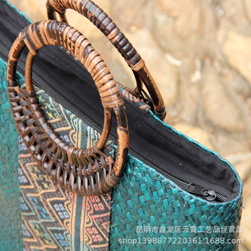 New style straw bag woven female bag Thailand rattan bag straw woven bag leisure vacation handbag