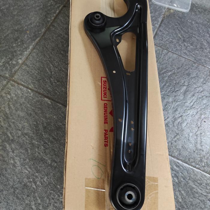 Arm Assy Belakang Karimun Wagon R Original