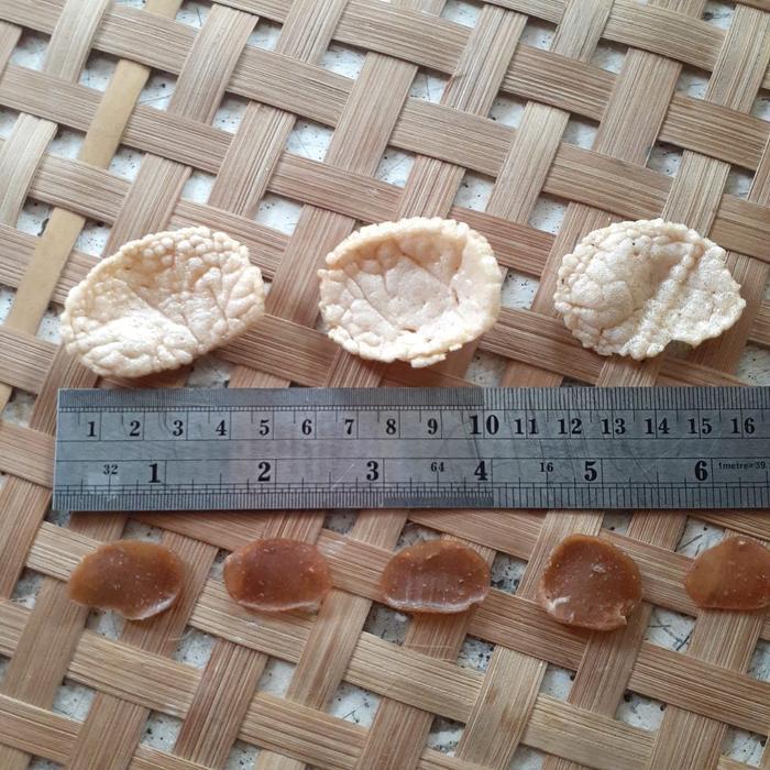"New" Kerupuk TERASI Cap TIGA BERLIAN 250gr Asli Sidoarjo Mentah Kecil Rasa Bawang Terasi Gurih