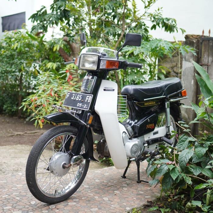 Honda ASTREA 800, 3 Speed Pakean Pribadi, Ss Komplit Stnk Bpkb, Plat F Kabupaten Bogor, Stater Remot