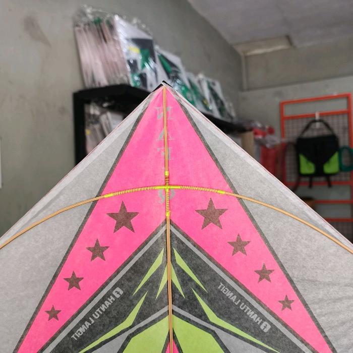 LAYANGAN SUPER TOURNAMENT STABILO 3 WARNA