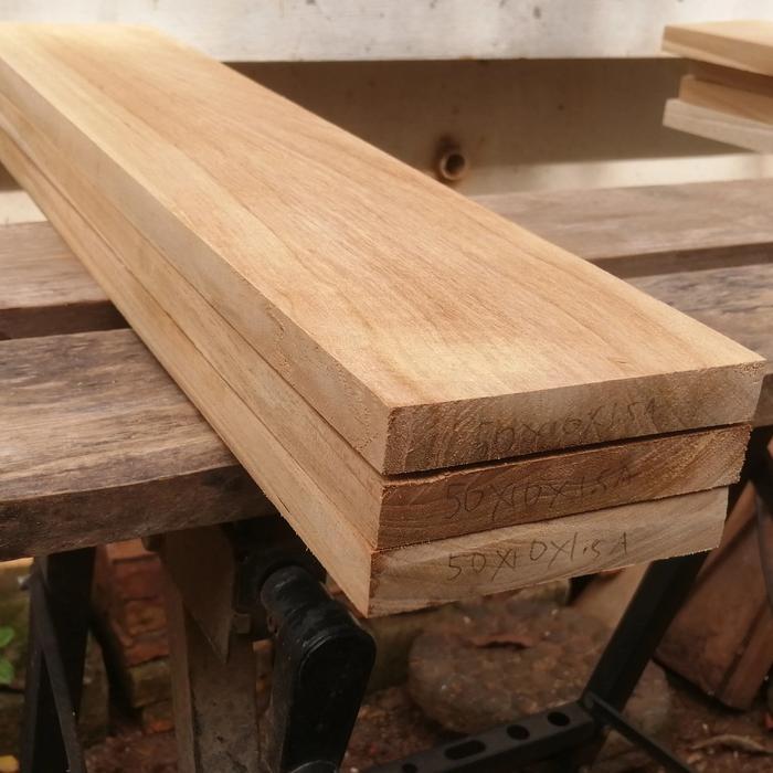 Papan Kayu Jati Perhutani Asli 50X10X1.5Cm