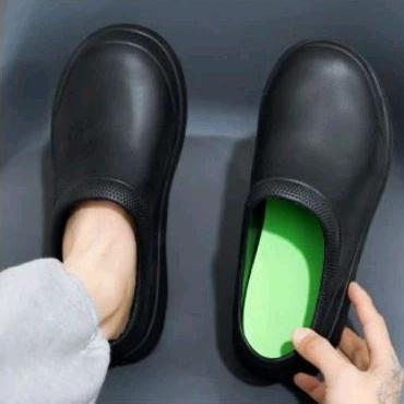 TERLARIS sepatu kitchen sepatu tahan air sepatu hijau-hitam tahan minyak sepatu kitchen gratis