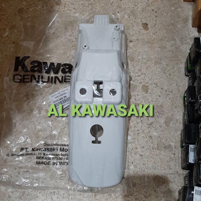 spakbor slebor belakang putih w 175 w175 tr original