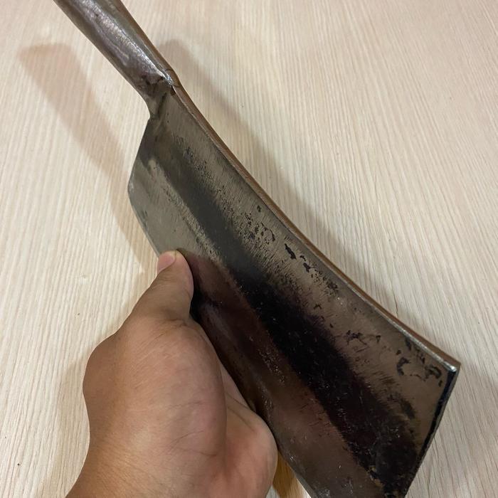 Pisau Cacah Daging Tulang Ayam Dan Potong Kelapa Muda Tbk
