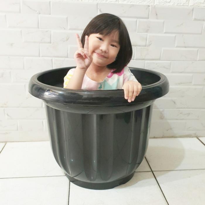Pot Jumbo Tanaman Besar 60 Cm Hitam Bahan Plastik Pp Tebal Anti Banting Cocok Untuk Tanaman Buah