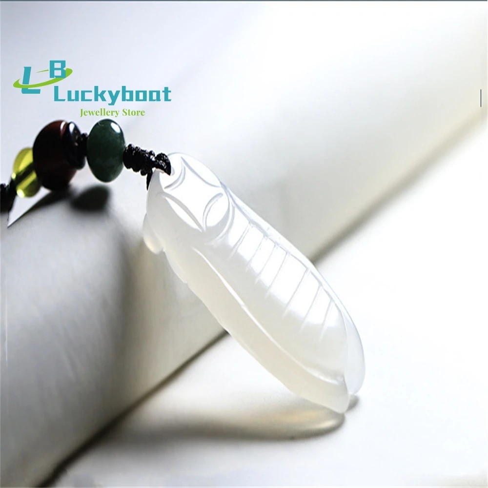 White Chalcedony Carved Jade Cicada Retro Chinese Style Keychain Creative Car Pendant Couple Gift