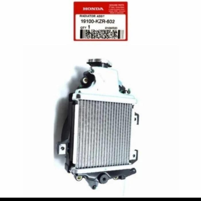 RADIATOR PENDINGIN VARIO 125/150 F1